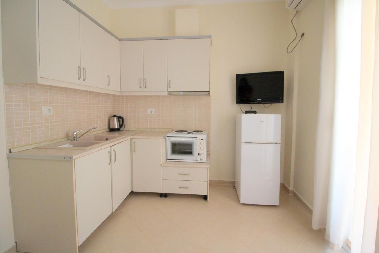 Sunset Apartments Berdenesh Саранде Екстериор снимка